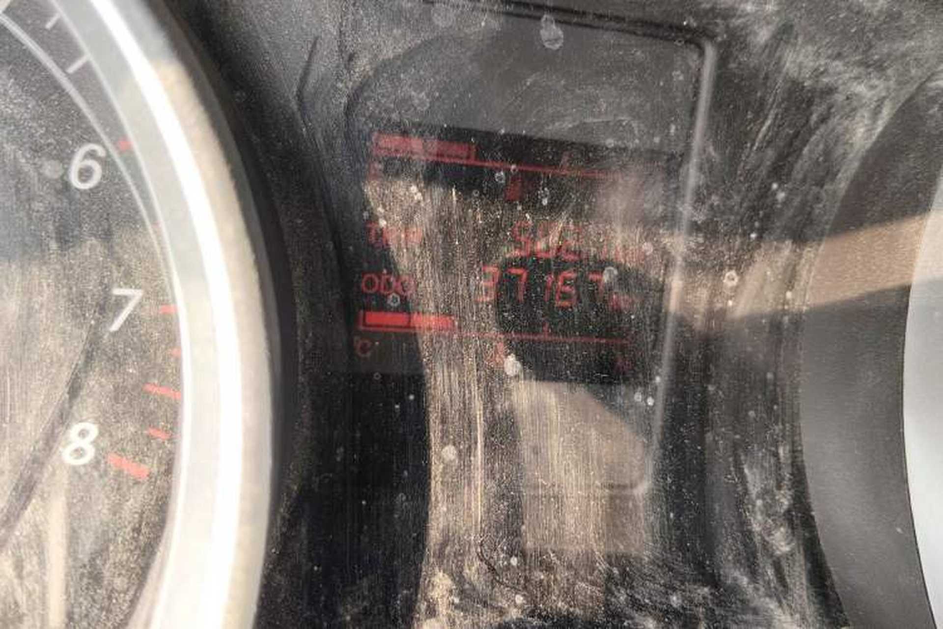 Used Wuling Hongguang 2021 1.5L Revised S Standard Version with Electric Power Steering LAR Odometer Close Up