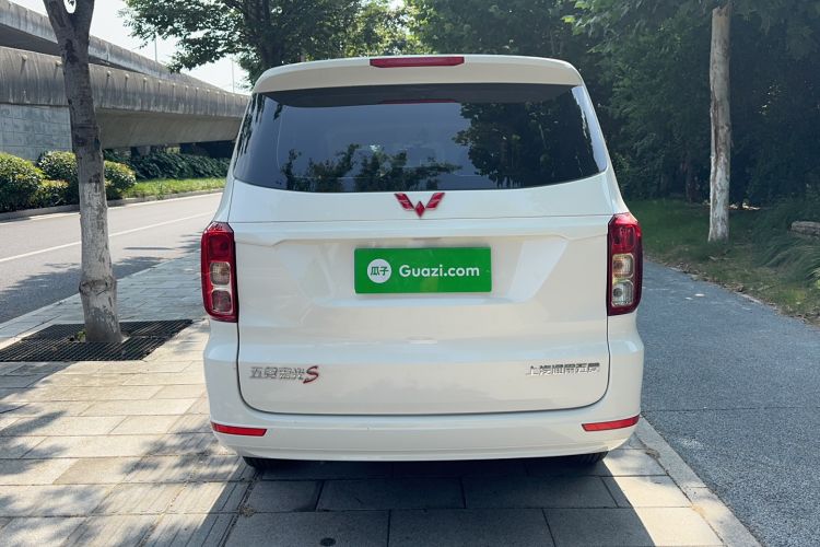 Used Wuling Hongguang 2021 1.5L Revised S Standard Version Hydraulic-Power-Assisted LAR Rear
