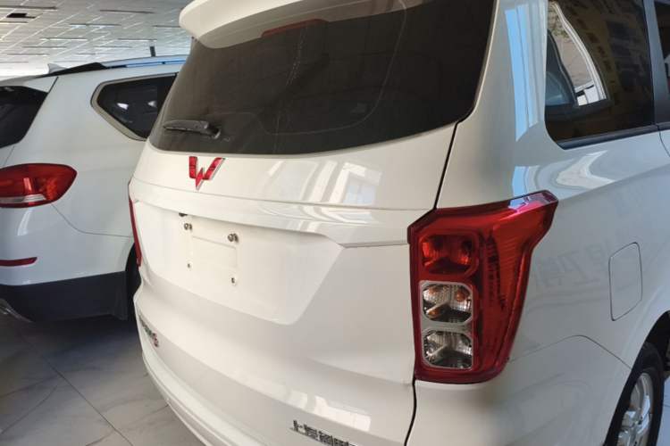 Used Wuling Hongguang 2021 1.5L S Comfort Edition LAR Rear