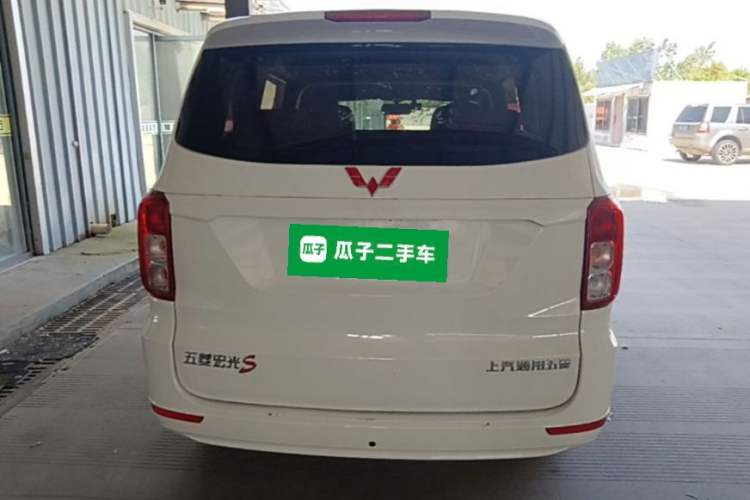 Used Wuling Hongguang 2021 1.5L Revised S Standard Version Hydraulic-Power-Assisted LAR Rear