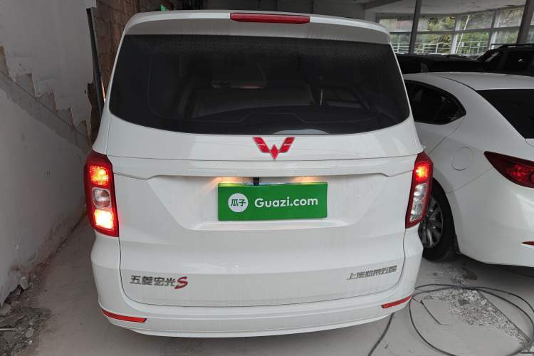 Used Wuling Hongguang 2021 1.5L Revised S Standard Version with Electric Power Steering LAR Rear