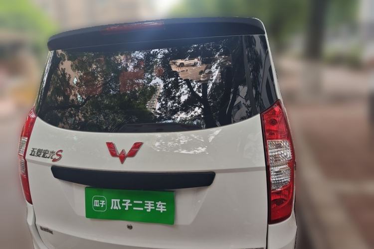 Used Wuling Hongguang 2021 1.5L Revised S Base Version with Electric Power Steering LAR Rear