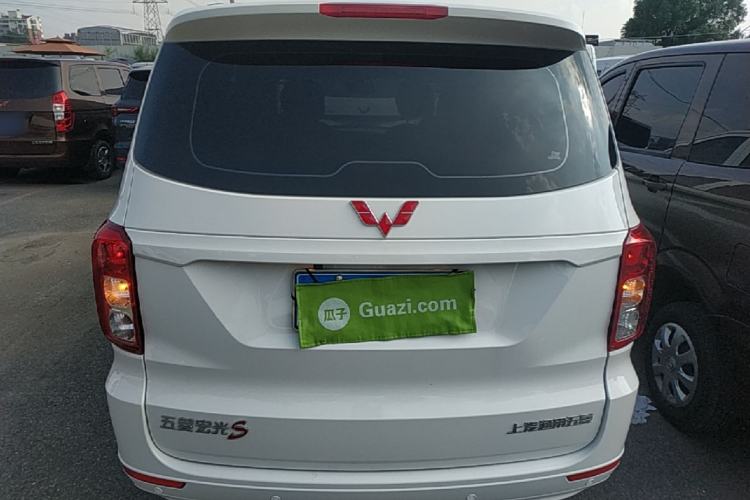 Used Wuling Hongguang 2021 1.5L Revised S Standard Version with Electric Power Steering LAR Rear