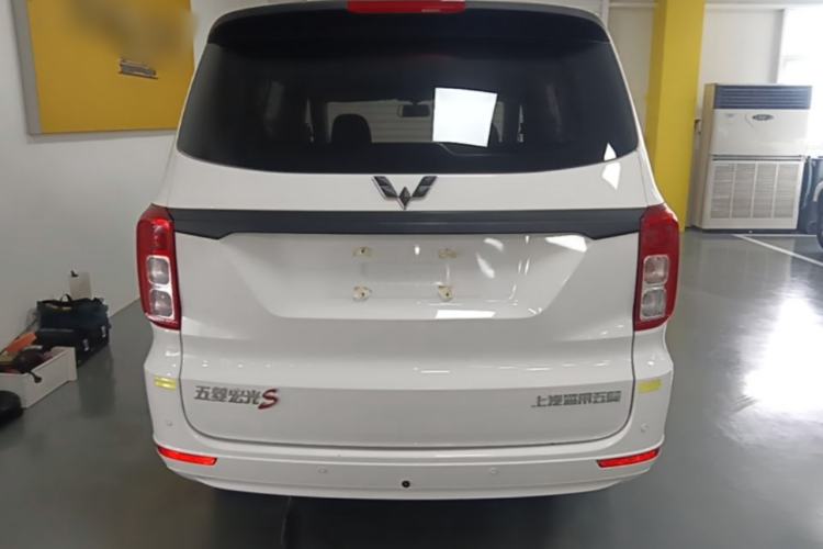 Used Wuling Hongguang 2021 1.5L Revised S Base Version Hydraulic Power Steering LAR Rear