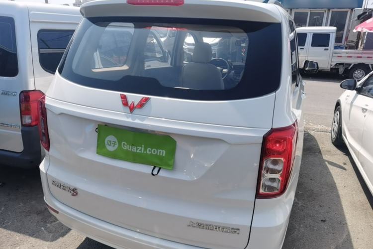 Used Wuling Hongguang 2021 1.5L S Standard Version LAR Rear