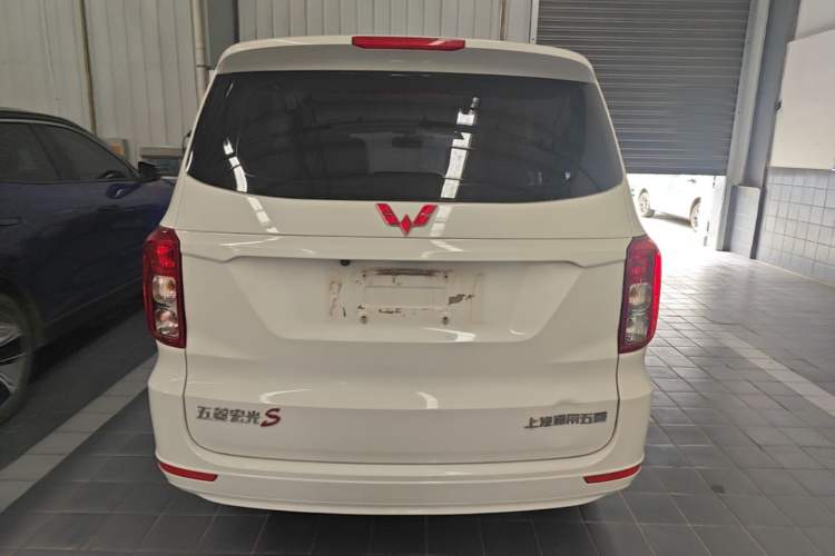 Used Wuling Hongguang 2021 1.5L Revised S Standard Version Hydraulic-Power-Assisted LAR Rear