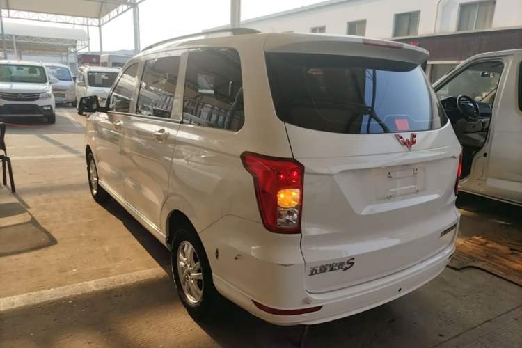 Used Wuling Hongguang 2021 1.5L Revised S Standard Version with Electric Power Steering LAR Rear Left 45 Deg