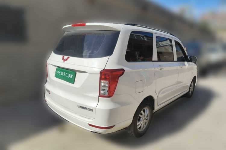 Used Wuling Hongguang 2021 1.5L Revised S Standard Version Hydraulic-Power-Assisted LAR Rear Right 45 Deg