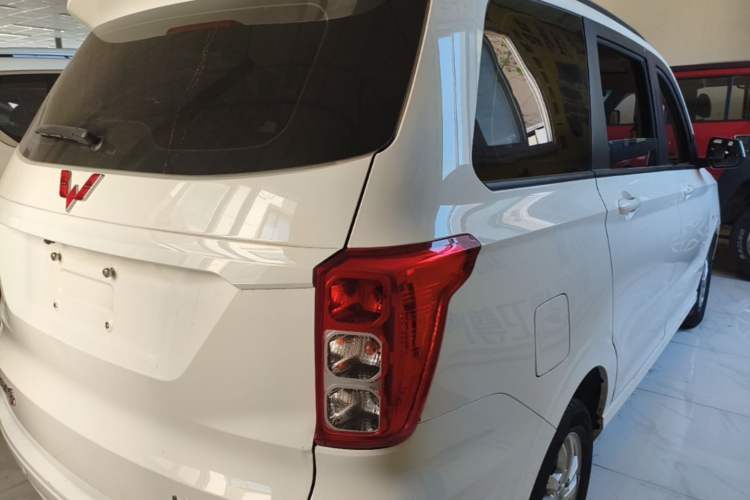 Used Wuling Hongguang 2021 1.5L S Comfort Edition LAR Rear Right 45 Deg