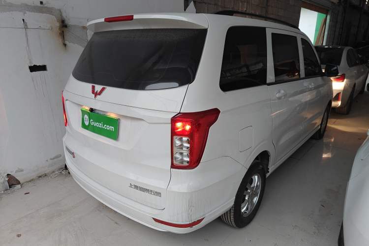 Used Wuling Hongguang 2021 1.5L Revised S Standard Version with Electric Power Steering LAR Rear Right 45 Deg