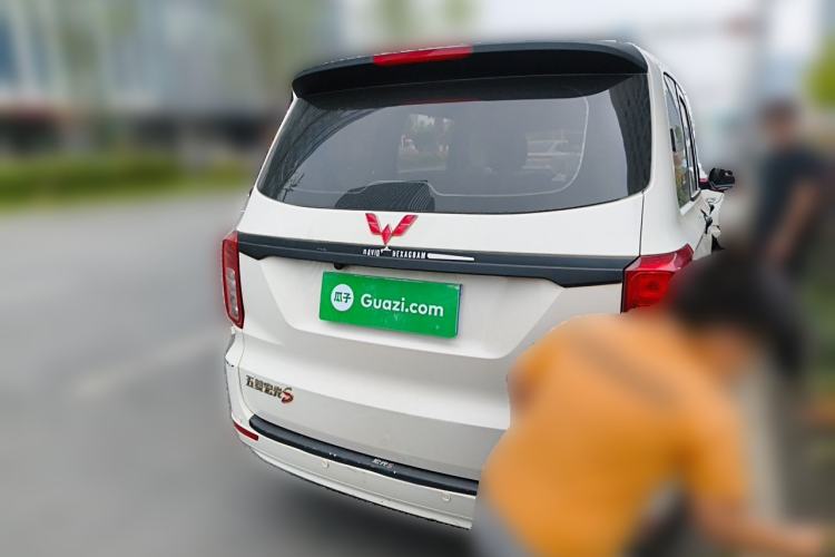 Used Wuling Hongguang 2021 1.5L Revised S Base Version with Electric Power Steering LAR Rear Right 45 Deg