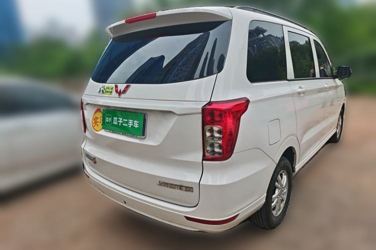 Used Wuling Hongguang 2021 1.5L Revised S Standard Version Hydraulic-Power-Assisted LAR Rear Right 45 Deg