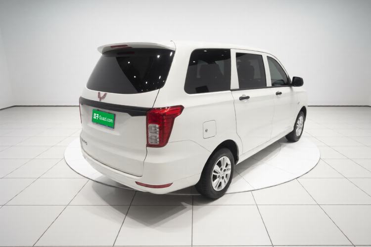 Used Wuling Hongguang 2021 1.5L S Base Version LAR Rear Right 45 Deg