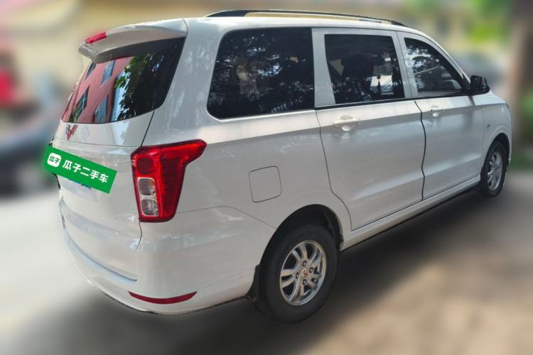 Used Wuling Hongguang 2021 1.5L Revised S Standard Version with Electric Power Steering LAR Rear Right 45 Deg