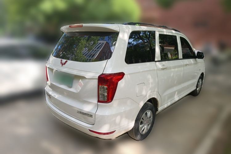 Used Wuling Hongguang 2021 1.5L Revised S Standard Version Hydraulic-Power-Assisted LAR Rear Right 45 Deg