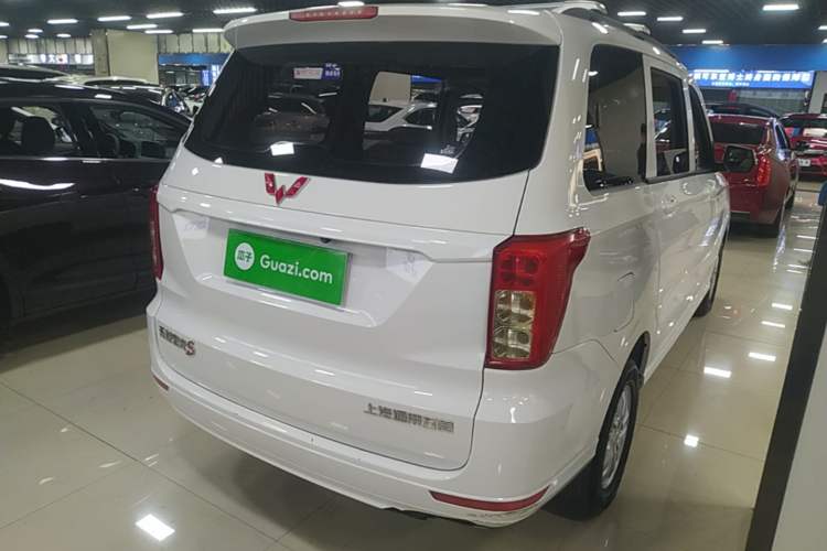 Used Wuling Hongguang 2021 1.5L Revised S Standard Version with Electric Power Steering LAR Rear Right 45 Deg