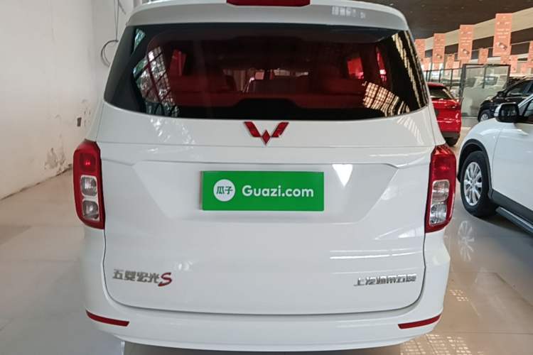 Used Wuling Hongguang 2021 1.5L Revised S Standard Version with Electric Power Steering LAR Rear