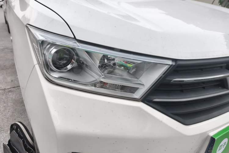 Used Wuling Hongguang 2021 1.5L Facelift S Comfort Version Hydraulic Power Steering LAR Right Front Headlight