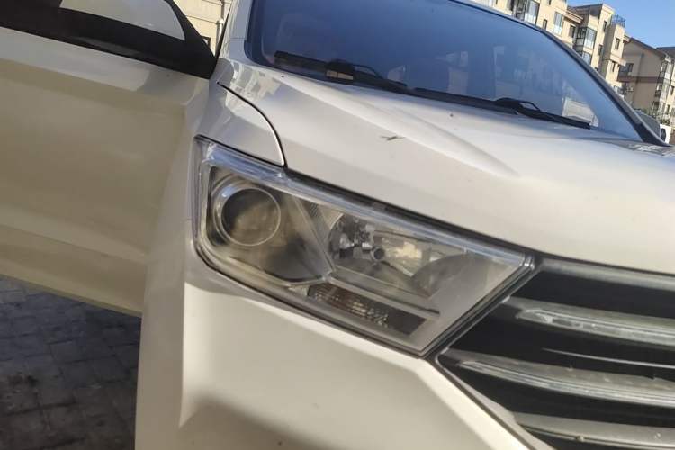 Used Wuling Hongguang 2021 1.5L Facelift S Comfort Version Hydraulic Power Steering LAR Right Front Headlight