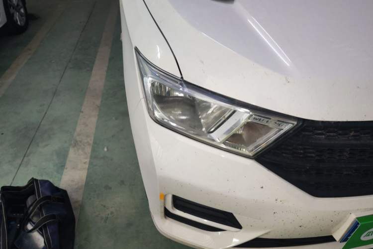 Used Wuling Hongguang 2021 1.5L Revised S Base Version Hydraulic Power Steering LAR Right Front Headlight
