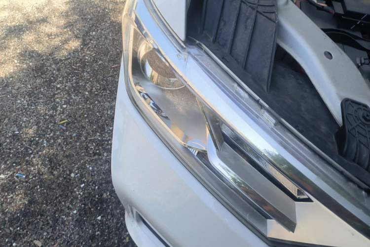 Used Wuling Hongguang 2021 1.5L S Comfort Edition LAR Right Front Headlight