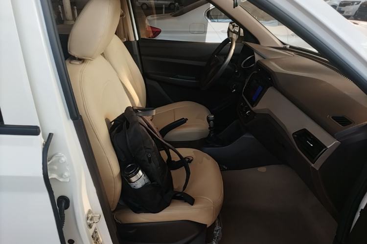 Used Wuling Hongguang 2021 1.5L Revised S Standard Version with Electric Power Steering LAR Right Front Seat