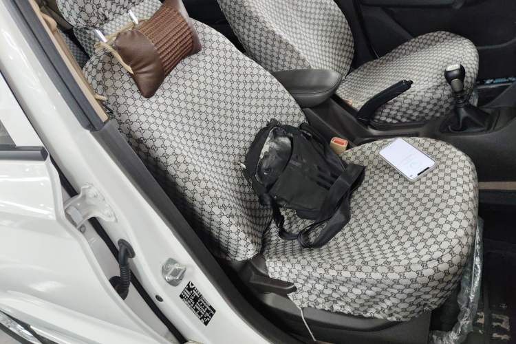 Used Wuling Hongguang 2021 1.5L S Standard Version LAR Right Front Seat