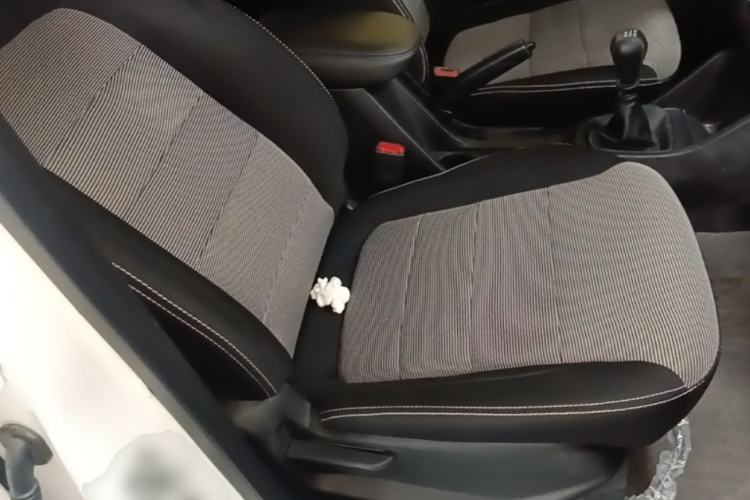 Used Wuling Hongguang 2021 1.5L Revised S Base Version Hydraulic Power Steering LAR Right Front Seat