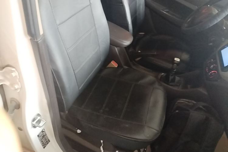 Used Wuling Hongguang 2021 1.5L Revised S Standard Version Hydraulic-Power-Assisted LAR Right Front Seat
