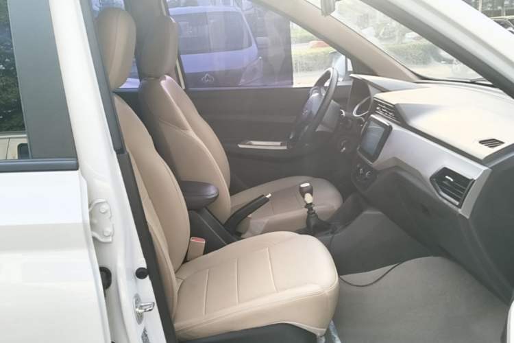 Used Wuling Hongguang 2021 1.5L Facelift S Comfort Version Hydraulic Power Steering LAR Right Front Seat