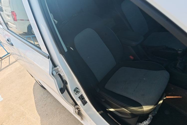 Used Wuling Hongguang 2021 1.5L Revised S Base Version Hydraulic Power Steering LAR Right Front Seat