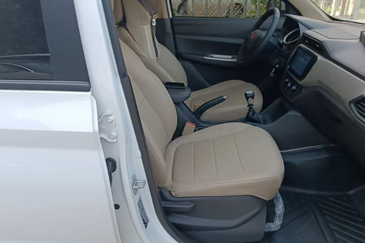 Used Wuling Hongguang 2021 1.5L Facelift S Comfort Version Hydraulic Power Steering LAR Right Front Seat