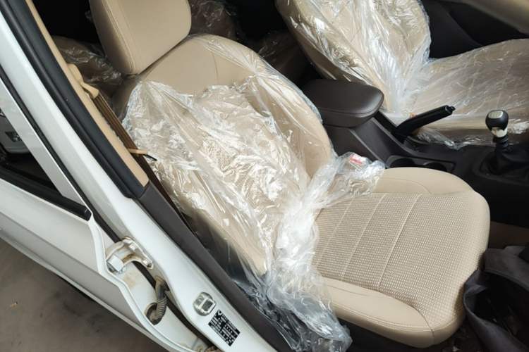 Used Wuling Hongguang 2021 1.5L Revised S Standard Version Hydraulic-Power-Assisted LAR Right Front Seat