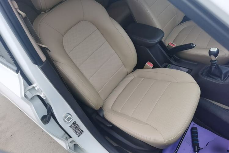 Used Wuling Hongguang 2021 1.5L Facelifted S Comfort Version with Electric Power Steering LAR Right Front Seat