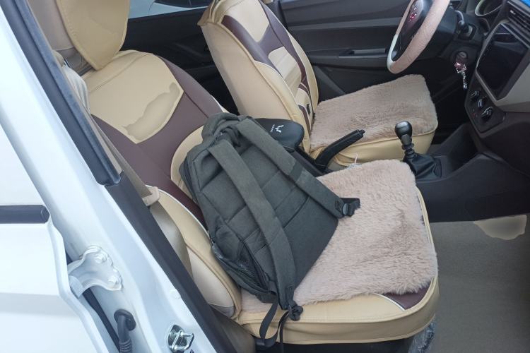 Used Wuling Hongguang 2021 1.5L Revised S Standard Version Hydraulic-Power-Assisted LAR Right Front Seat