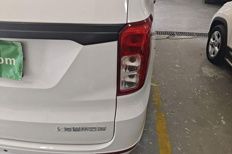 Used Wuling Hongguang 2021 1.5L S Base Version LAR Right Rear Taillight