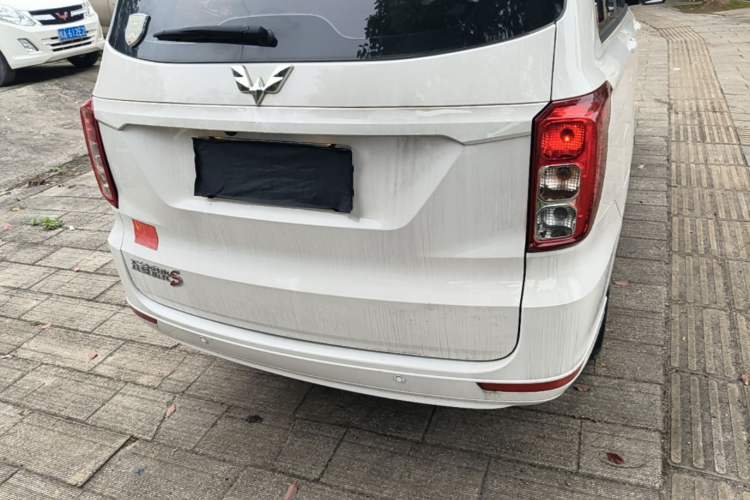 Used Wuling Hongguang 2021 1.5L Facelift S Comfort Version Hydraulic Power Steering LAR Right Rear Taillight
