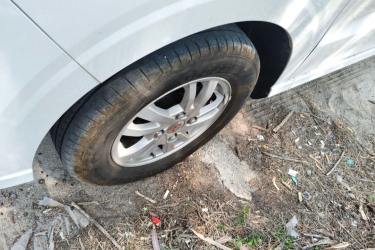 Used Wuling Hongguang 2021 1.5L Facelift S Comfort Version Hydraulic Power Steering LAR Right Rear Wheel Hub