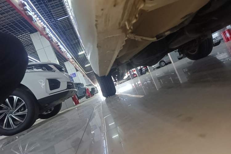 Used Wuling Hongguang 2021 1.5L Revised S Standard Version with Electric Power Steering LAR Right Side Sill