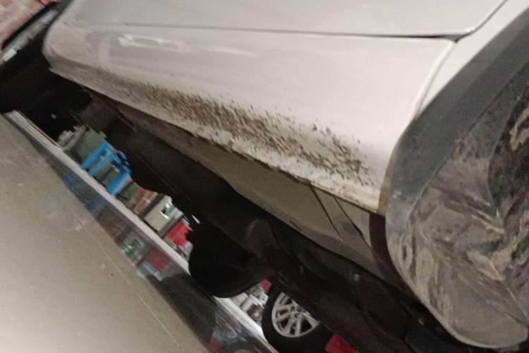 Used Wuling Hongguang 2021 1.5L Revised S Base Version with Electric Power Steering LAR Right Side Sill