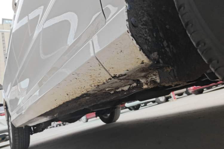 Used Wuling Hongguang 2021 1.5L Facelift S Comfort Version Hydraulic Power Steering LAR Right Side Sill