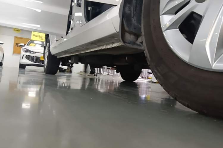 Used Wuling Hongguang 2021 1.5L Revised S Base Version Hydraulic Power Steering LAR Right Side Sill