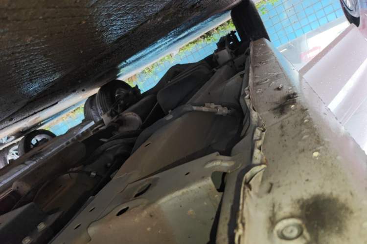 Used Wuling Hongguang 2021 1.5L S Comfort Edition LAR Right Side Sill