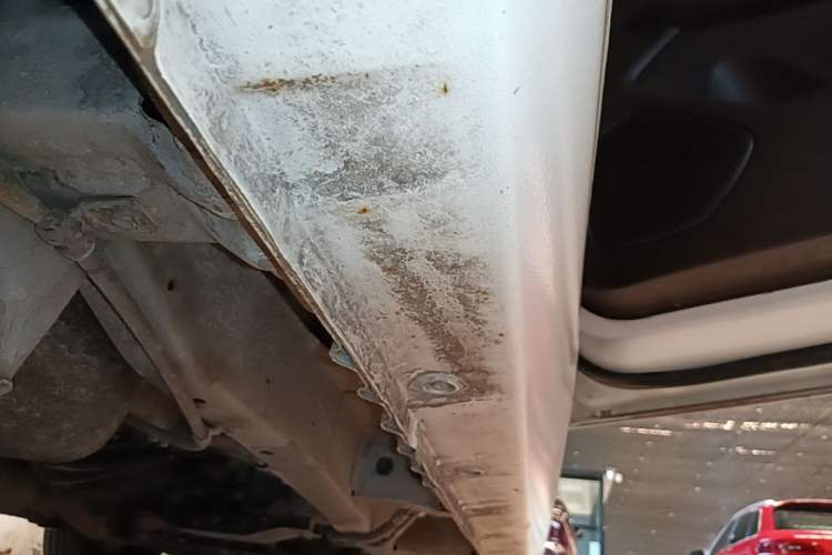 Used Wuling Hongguang 2021 1.5L Revised S Standard Version with Electric Power Steering LAR Right Side Sill
