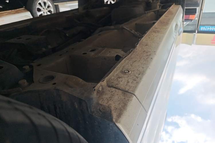 Used Wuling Hongguang 2021 1.5L Facelift S Comfort Version Hydraulic Power Steering LAR Right Side Sill