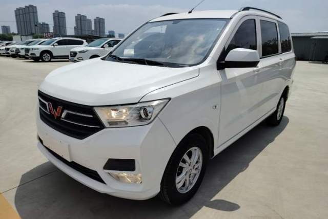 Wuling Hongguang 2021 1.5L S Standard Version LAR с пробегом