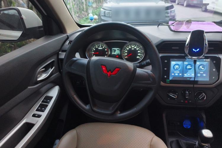 Used Wuling Hongguang 2021 1.5L Facelift S Comfort Version Hydraulic Power Steering LAR Steering Wheel