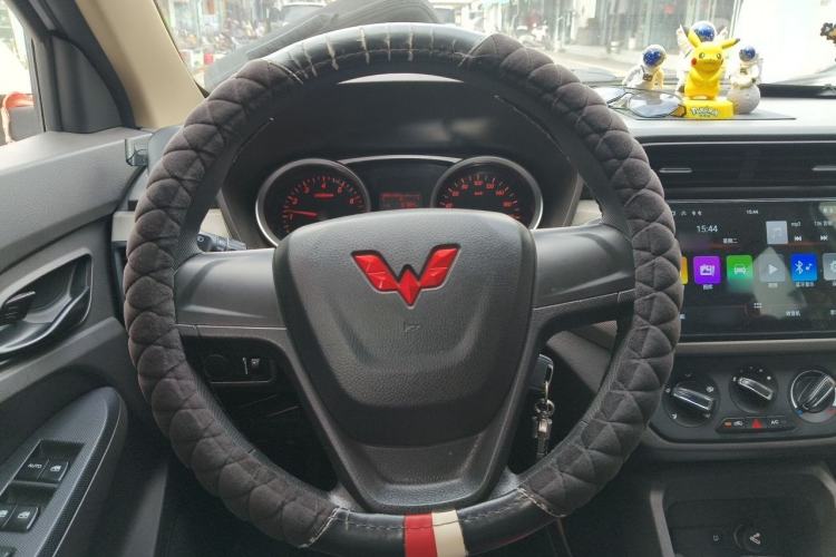 Used Wuling Hongguang 2021 1.5L S Comfort Edition LAR Steering Wheel