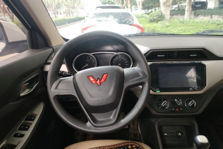 Used Wuling Hongguang 2021 1.5L Facelift S Comfort Version Hydraulic Power Steering LAR Steering Wheel