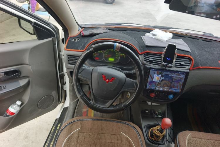 Used Wuling Hongguang 2021 1.5L S Base Version LAR Steering Wheel